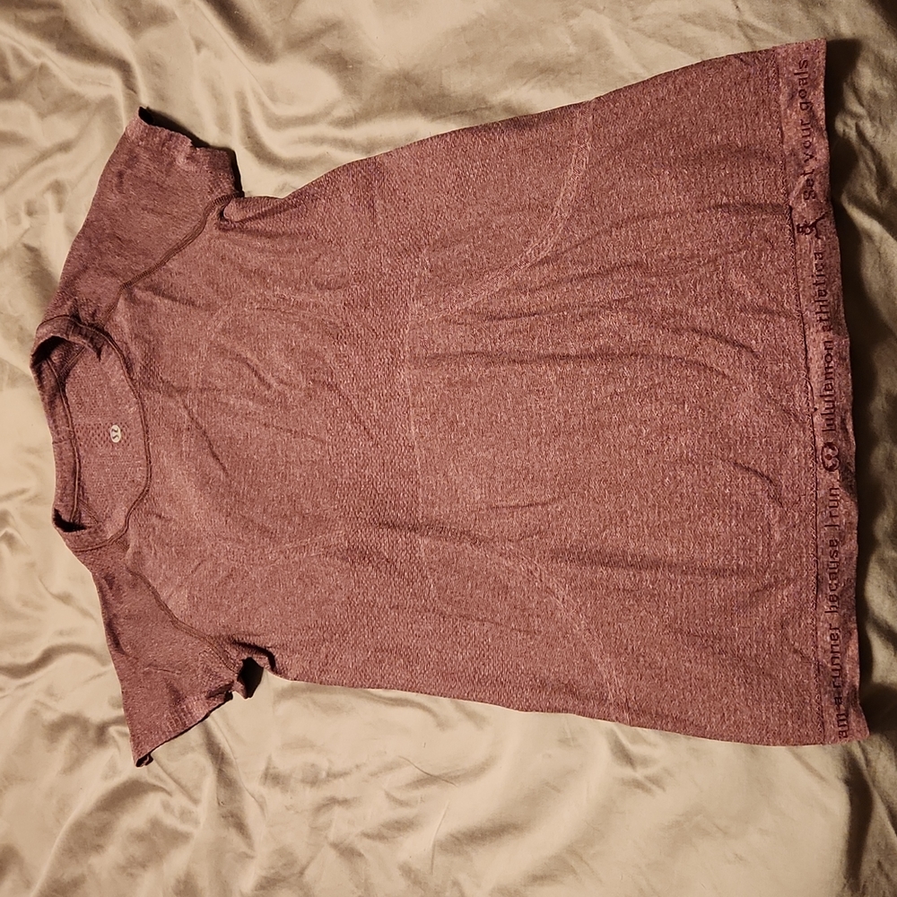 Lululemon top-SOLD